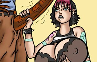 XXX Un trans porno amatoriale ragazzo con un grosso cazzo sbattere una bionda in bocca e culo sul divano